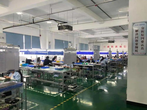 來鳳人專屬好機(jī)會(huì)！利川招300名女工，包吃住待遇優(yōu)，月薪3000離家近！